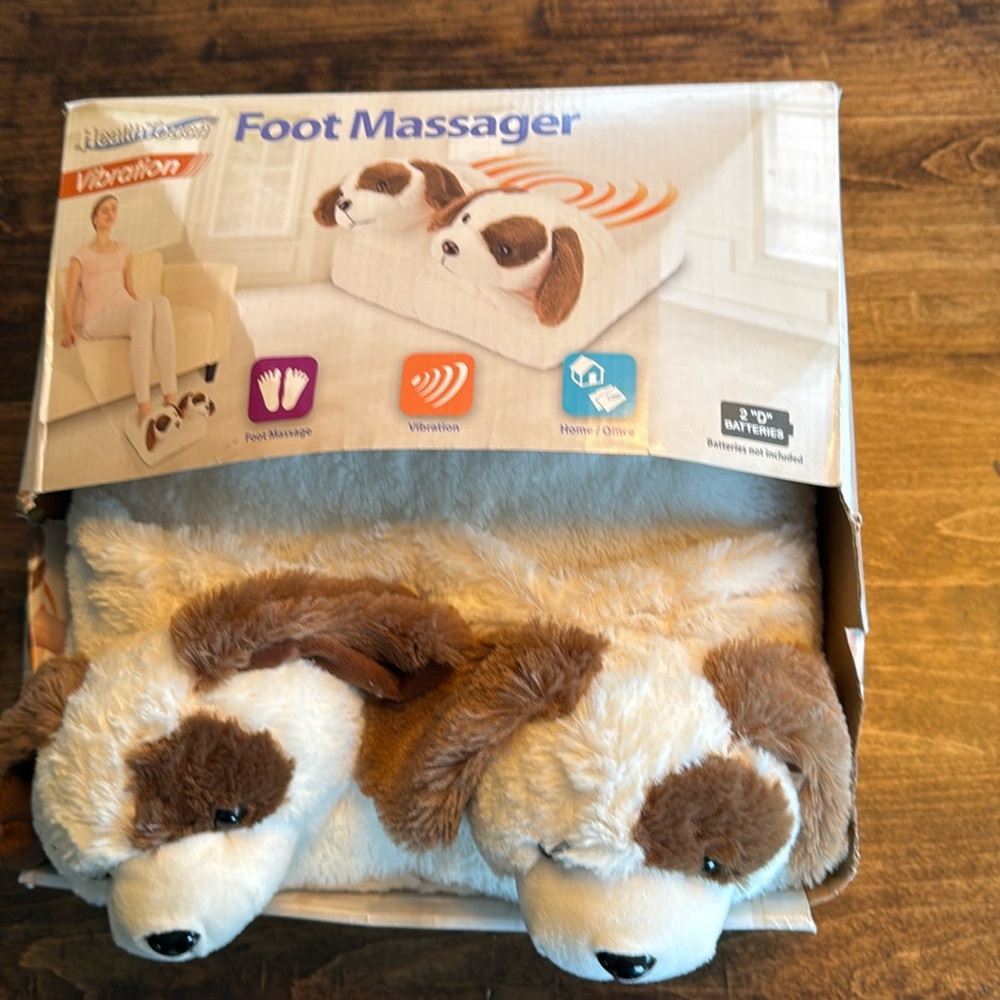 Homedics Brown and White Dog Foot Massager